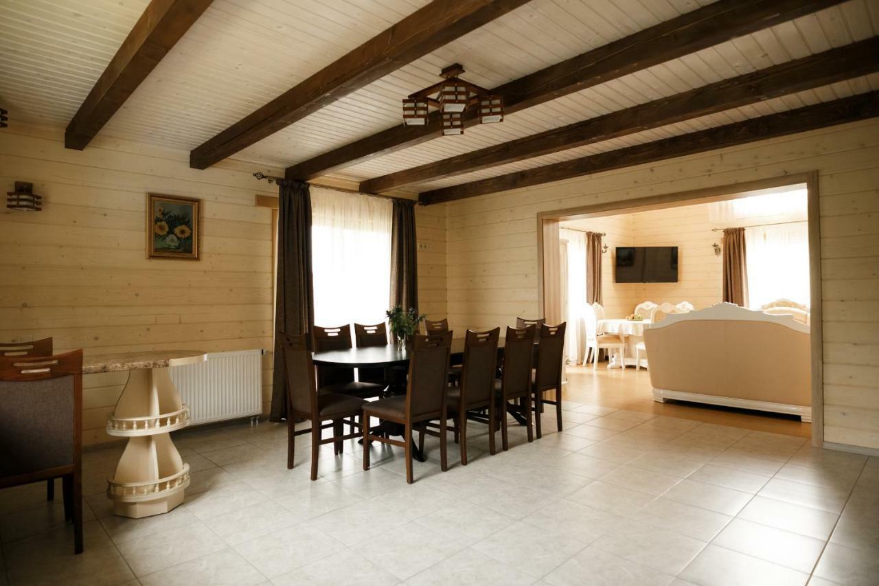 Gutsulwood Villa Yablunytsya Ngoại thất bức ảnh