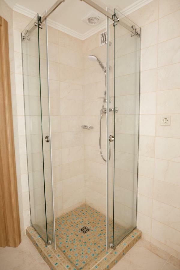 Gutsulwood Villa Yablunytsya Ngoại thất bức ảnh