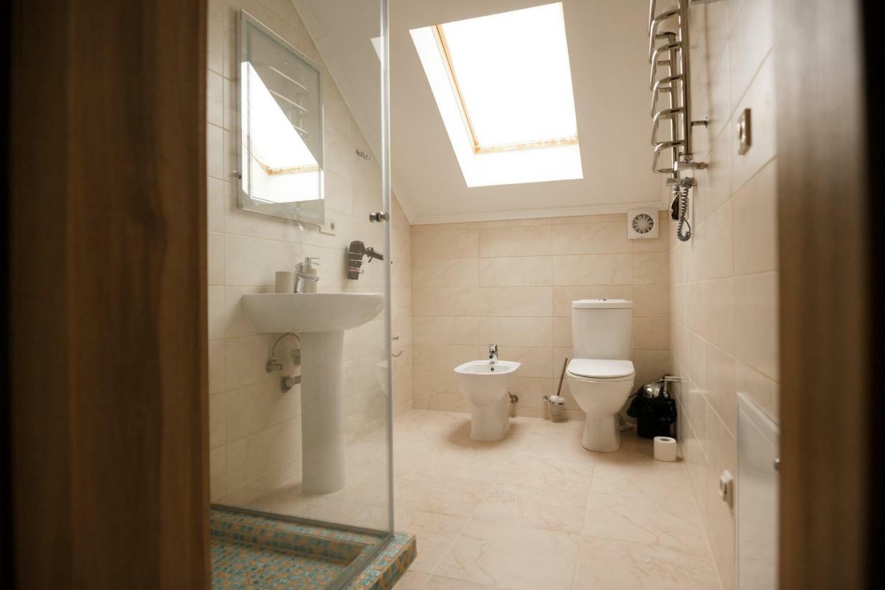 Gutsulwood Villa Yablunytsya Ngoại thất bức ảnh