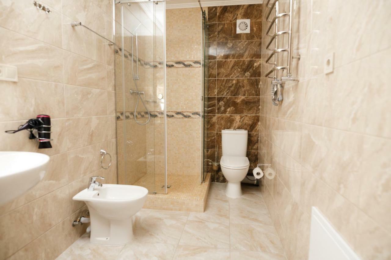 Gutsulwood Villa Yablunytsya Ngoại thất bức ảnh