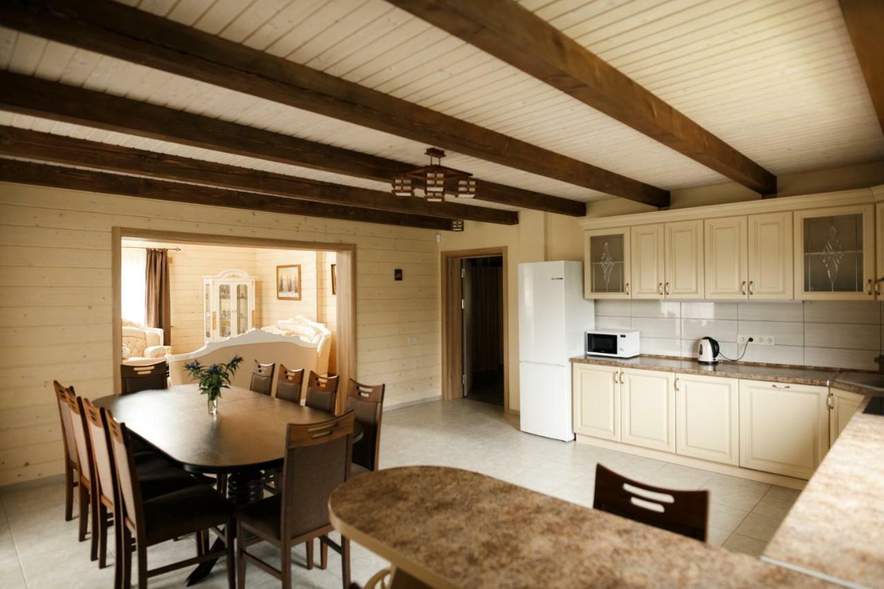 Gutsulwood Villa Yablunytsya Ngoại thất bức ảnh