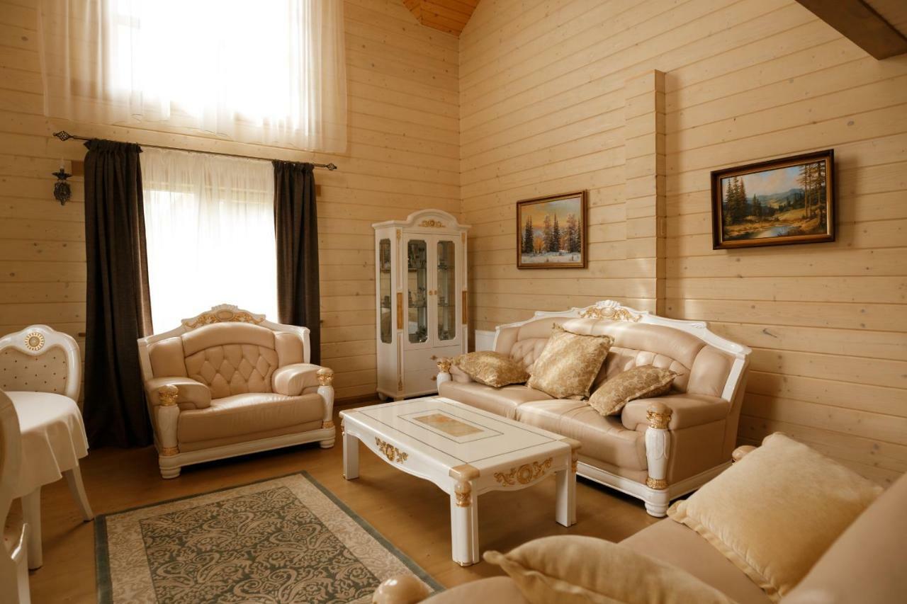 Gutsulwood Villa Yablunytsya Ngoại thất bức ảnh